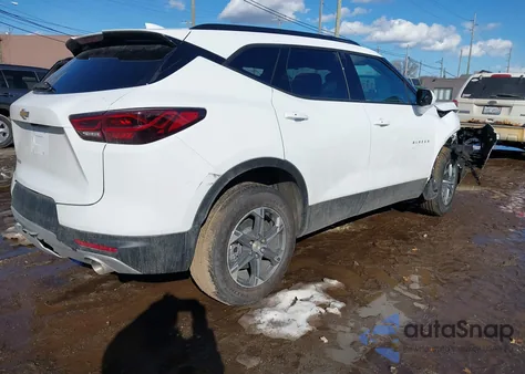 2025 Chevrolet Blazer Fwd 2Lt из США, поврежденный, VIN 3GNKBCR48SS166845